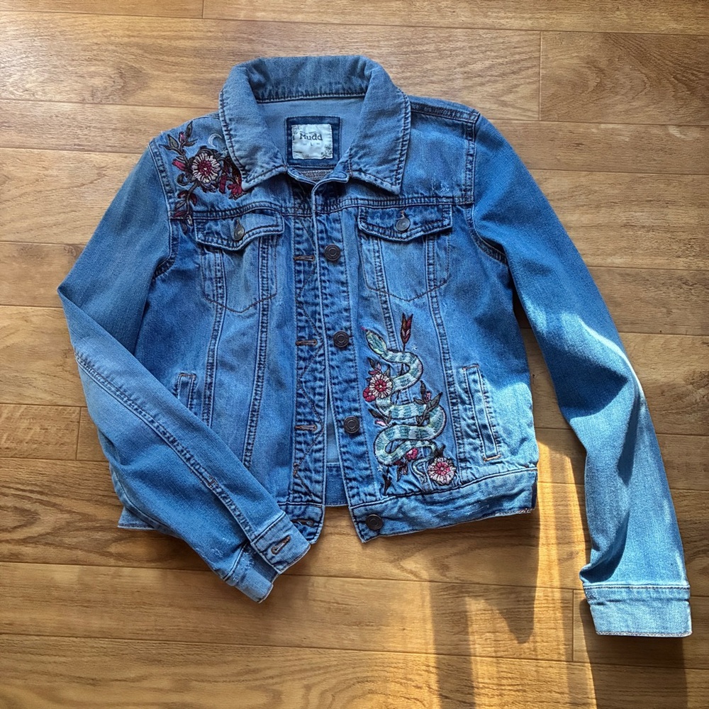 Mudd Embroidered Denim Jacket • Size L • Floral Snake Cowgirl Western